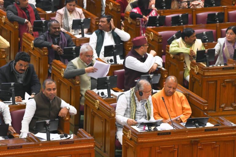 जेवर एयरपोर्ट से गंगा एक्सप्रेसवे तक प्रवेश-नियंत्रित ग्रीनफील्ड एक्सप्रेसवे के लिए अनुपूरक बजट में ₹1,246 करोड़ का प्रावधान