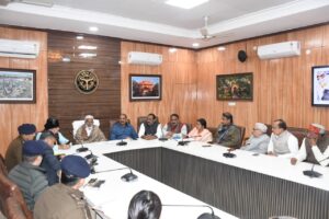 जाम की समस्या से निपटने के लिए बनायें फूलप्रूफ ट्रेफिक प्लान : मंत्री स्वतंत्र देव सिंह 