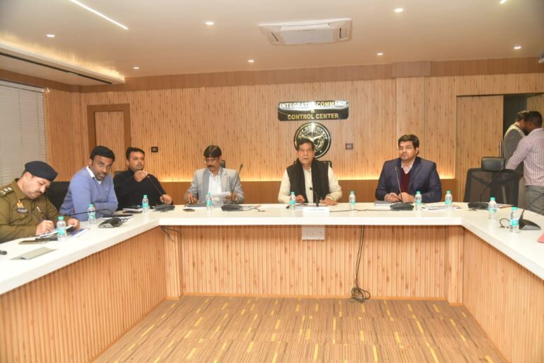 नगर विकास मंत्री अरविंद कुमार शर्मा ने किया मेला क्षेत्र की तैयारियों की समीक्षा