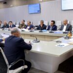 मुख्यमंत्री ने एनएचएआई की विभिन्न सड़क परियोजनाओं की प्रगति की वीडियो कॉन्फ्रेंसिंग के माध्यम से की उच्चस्तरीय समीक्षा 