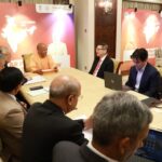 सिंगापुर दौरे के पहले दिन मुख्यमंत्री योगी आदित्यनाथ ने विदेशी निवेशकों व कॉरपोरेट प्रतिनिधियों से की अहम मुलाकात