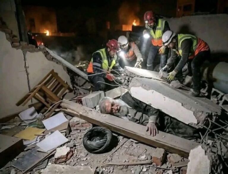 अमेरिका–इज़राइल हमले में ईरान के सुप्रीम लीडर खामेनेई, उनकी बेटी, दामाद व नाती मारे गये