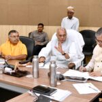 गोबर आधारित कम्पोस्ट व बायोगैस को बढ़ावा दे रही है योगी सरकार,गौशालाओं को बनाएं आत्मनिर्भर उत्पादन केंद्र – पशुपालन मंत्री धर्मपाल सिंह 