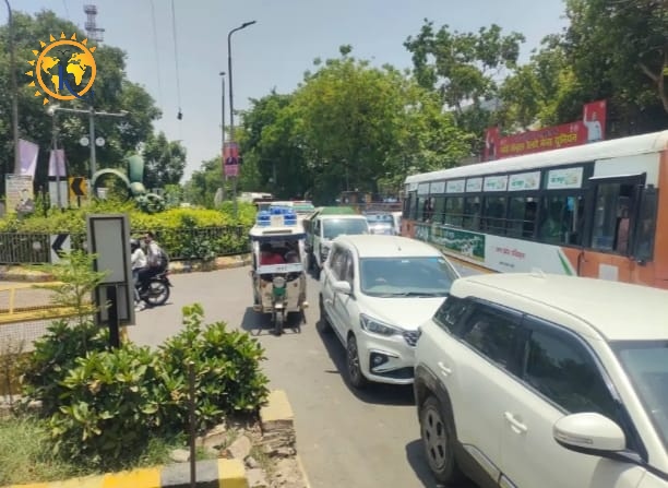 डॉक्टर-वकील टकराव में पिसे मरीज-मुवक्किल थमा शहर, भीषण जाम में छात्रों का पेपर छूटा, एंबुलेंस फंसी