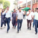 जिलाधिकारी ने स्वरूपरानी चिकित्सालय व मेडिकल कालेज का औचक निरीक्षण कर दिये आवश्यक दिशा निर्देश